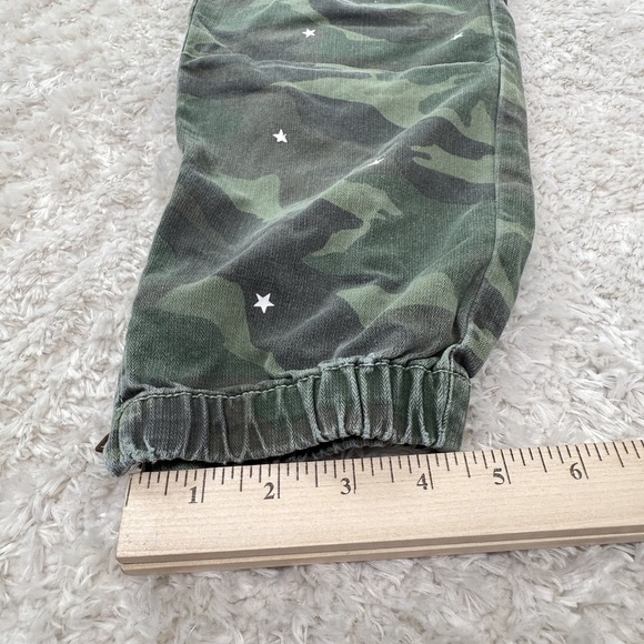 Sundry Pants Womens 29 Green Camo Jogger Star Print Tapered Zip Hem USA Cotton - Picture 10 of 16